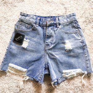 High wasted shorts